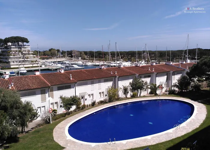 A&a Brothers Boutique -the Apartments-