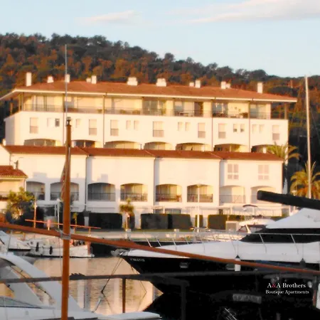 A&a Brothers Boutique -the Apartments-